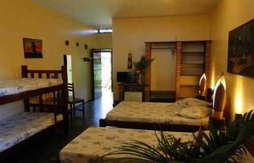 Hotel Pousada Arco Iris em Barra de Santo Antônio, AL - alugarpousadas